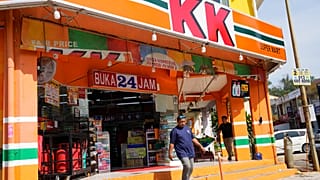 Malezya merkezli marketler zinciri KK Supermart'a ait bir şube 