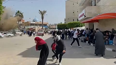 Israelischer Angriff trifft Al-Aqsa-Krankenhaus in Deir-al-Balah im Gazastreifen
