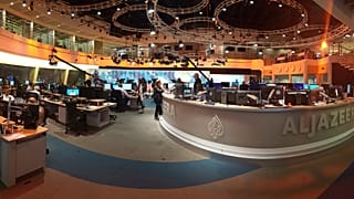 طاقم قسم الاخبار للجزيرة في الدوحة. 2017/06/08 