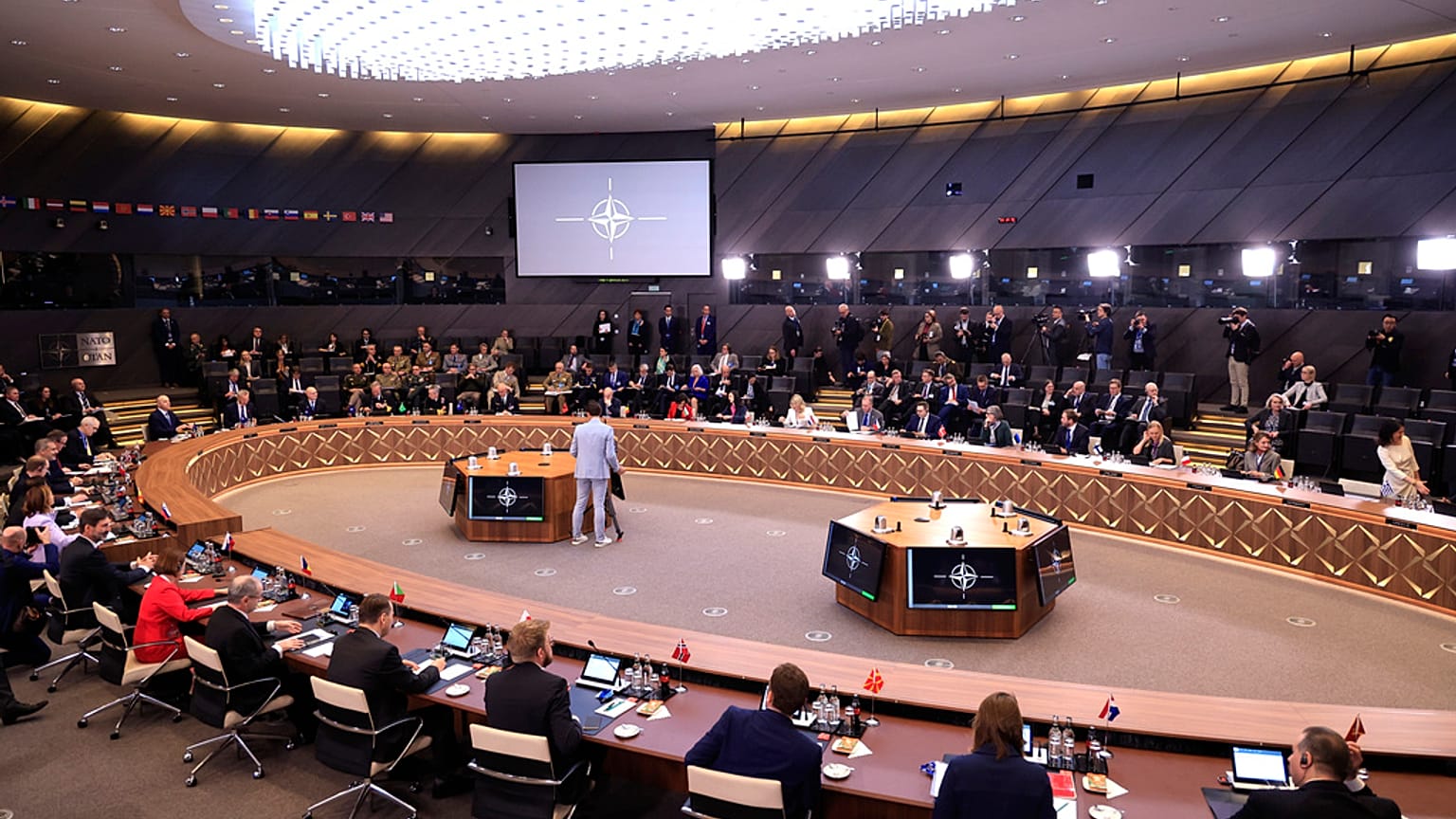 Jubileumi NATO-találkozó