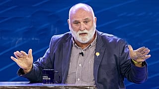 World Central Kitchen'ın (WCK) kurucusu İspanyol şef Jose Andres