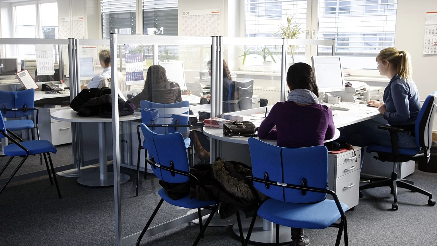 Foto de archivo de trabajadores en una oficina de Berlín