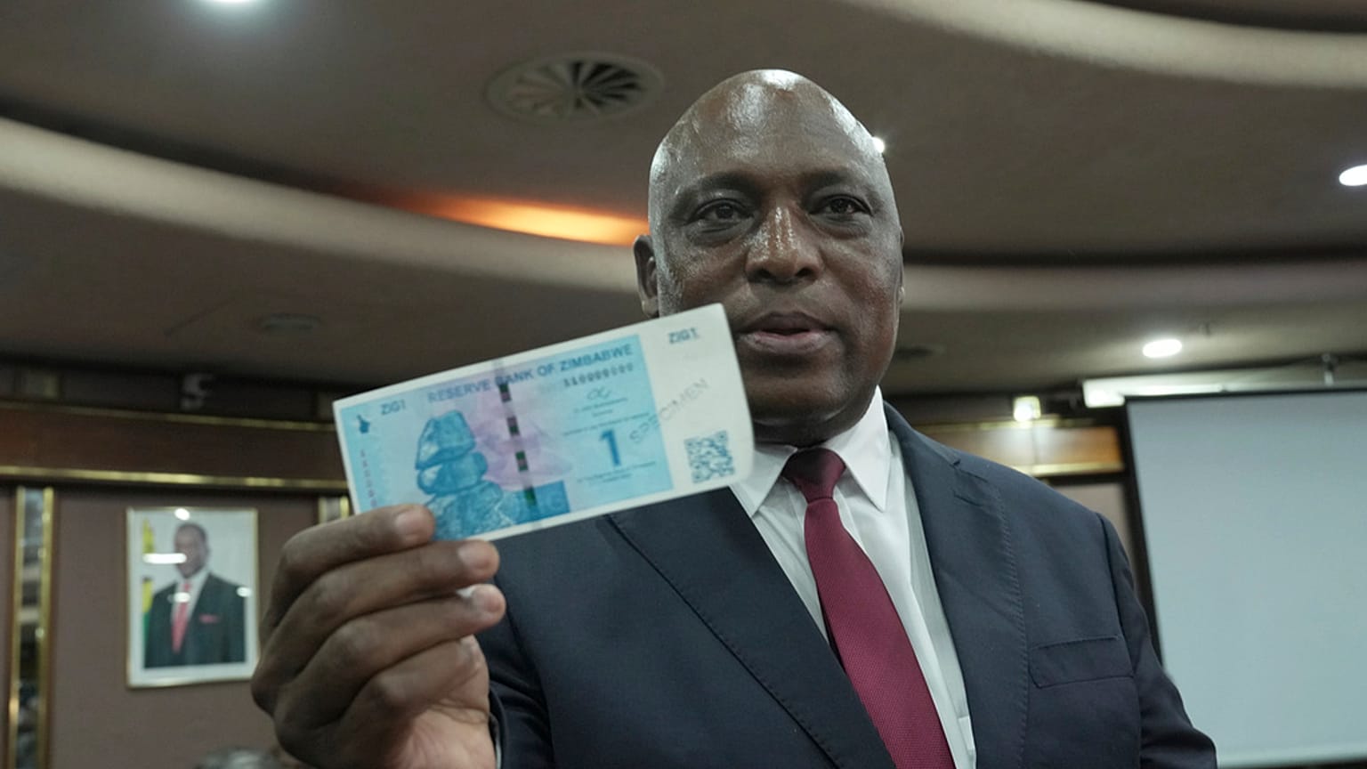 Zimbabwe'de yeni para birimi