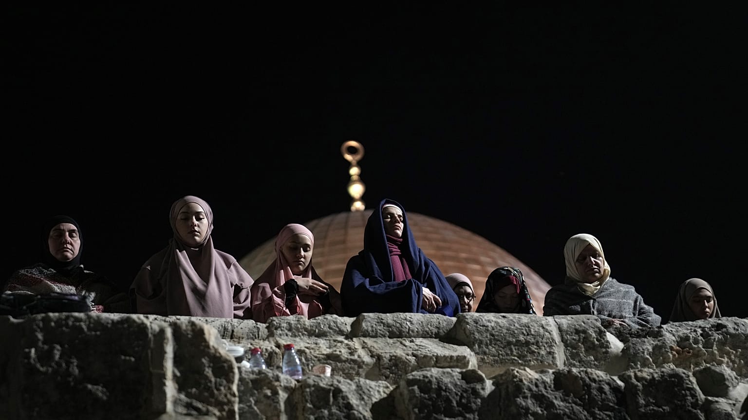 الجمعة الأخيرة من رمضان في المسجد الأقصى