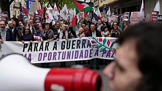 Manifestation pour la paix à Gaza ce samedi devant l'ambassade d'Israël à Lisbonne.