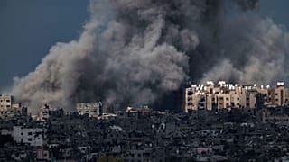 Izrael légicsapást mér a Gázai övezetre Dél-Izraelből 2024. március 8-án