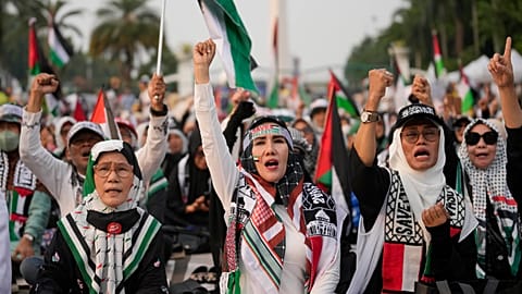 متظاهرون في إندونيسيا دعمًا لغزة - أرشيف