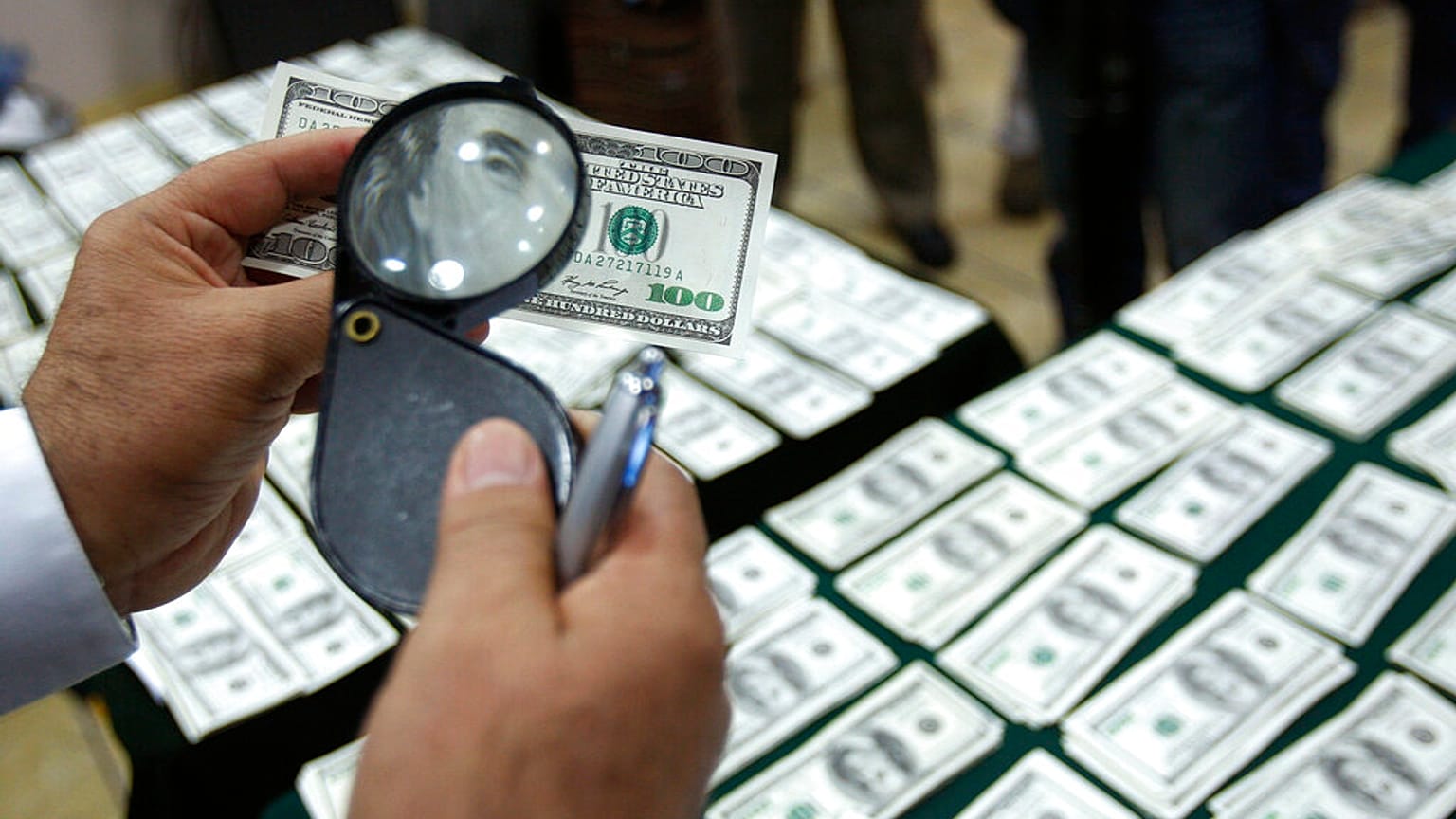 Sahte dolar banknotları