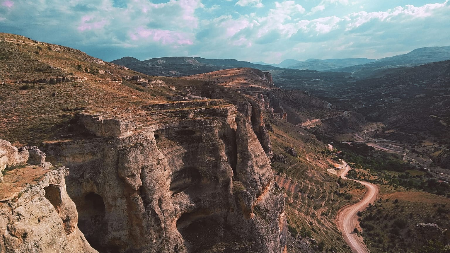 The train stops at destinations including Kayseri, Malatya and Elazığ with enough time for sightseeing. 