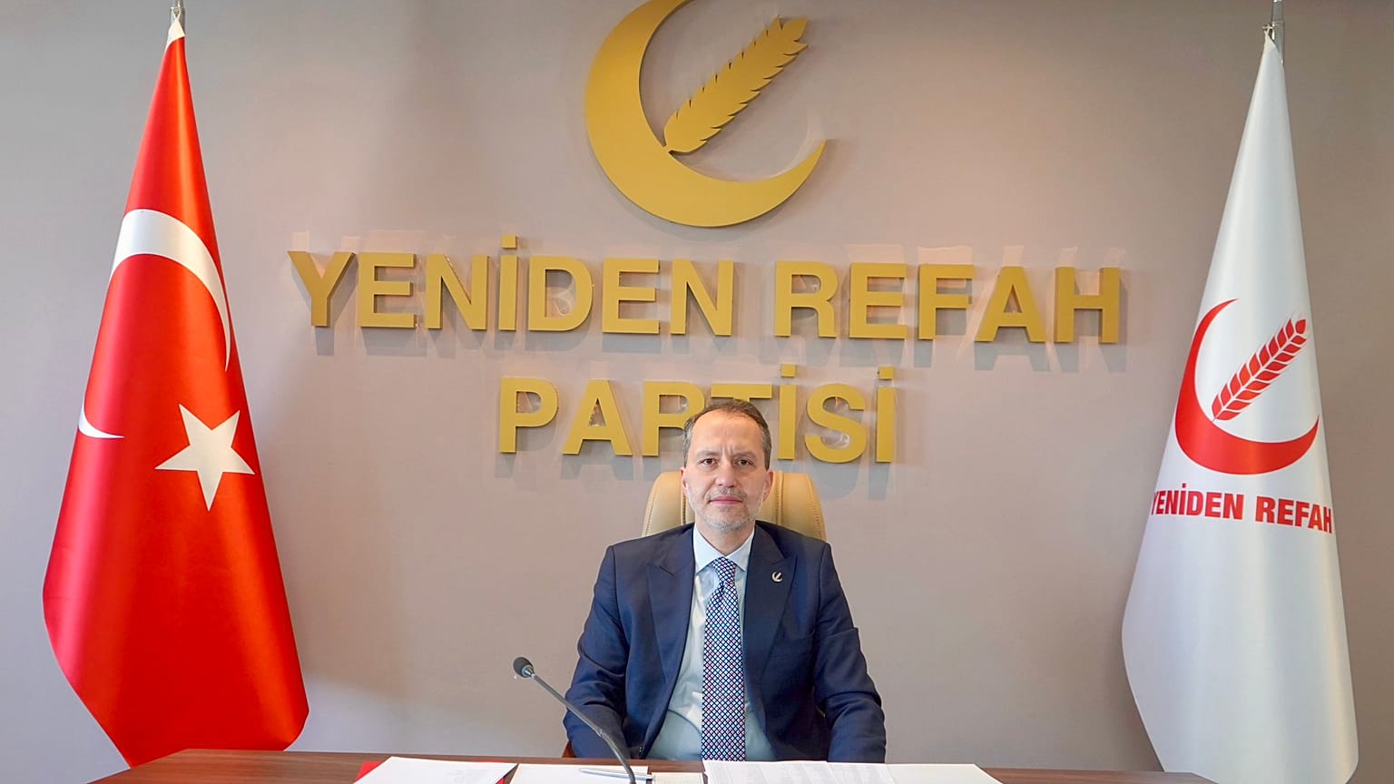 Yeniden Refah Partisi Genel Başkanı Fatih Erbakan