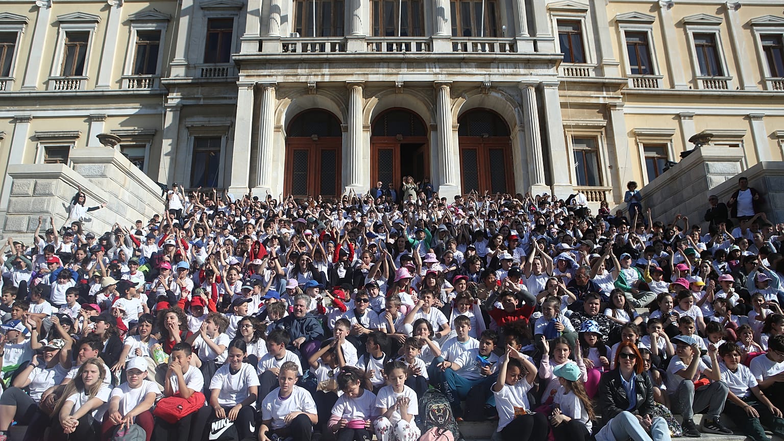 ΑΘΛΗΤΙΚΕΣ ΕΚΔΗΛΩΣΕΙΣ ΣΤΗ ΜΝΗΜΗ ΤΟΥ ΔΗΜ. ΒΙΚΕΛΑ