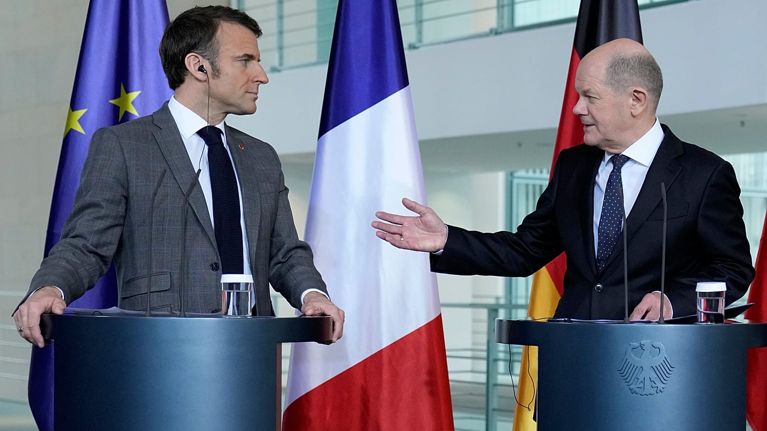 Emmanuel Macron et Olaf Scholz