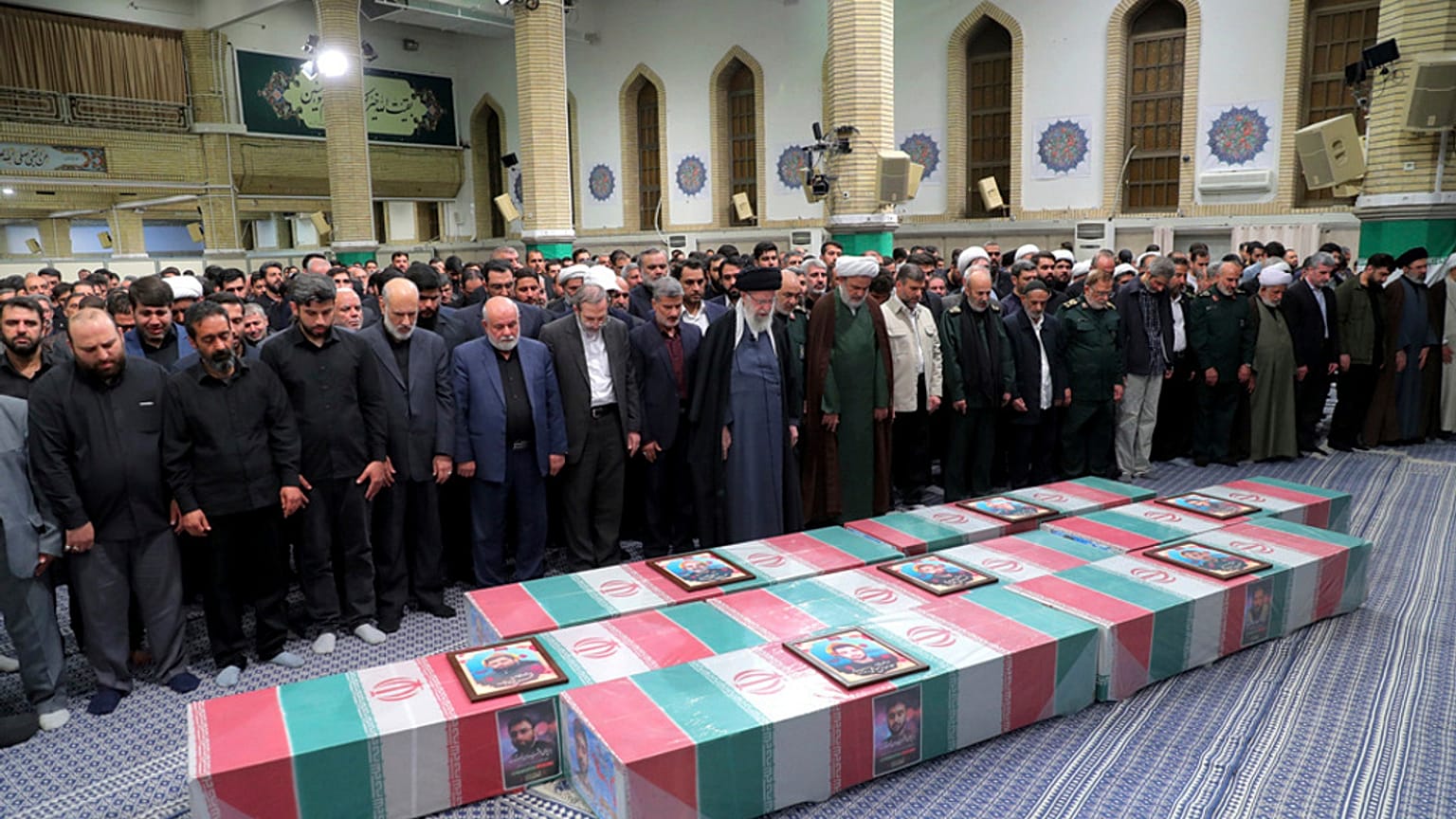 تشييع القتلى الإيرانيين في طهران
