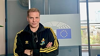 Kajdi Csaba azaz Cyla az EP épületében - Brüsszel, 2024. április 11.
