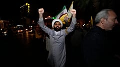 In Teheran in Iran wurden die Angriffe gegen Israel gefeiert