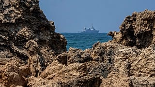 Израильский военный корабль в Средиземном море