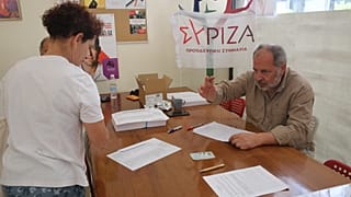 Μέλη του ΣΥΡΙΖΑ Προοδευτική Συμμαχία, ψηφίζουν για τις προκριματικές εκλογές ανάδειξης των υποψηφίων για το ψηφοδέλτιο του ΣΥΡΙΖΑ Προοδευτική Συμμαχία για τις Ευρωεκλογές