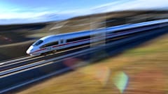 Enrico Letta beklagt das Fehlen eines europäischen Hochgeschwindigkeitsbahnsystems