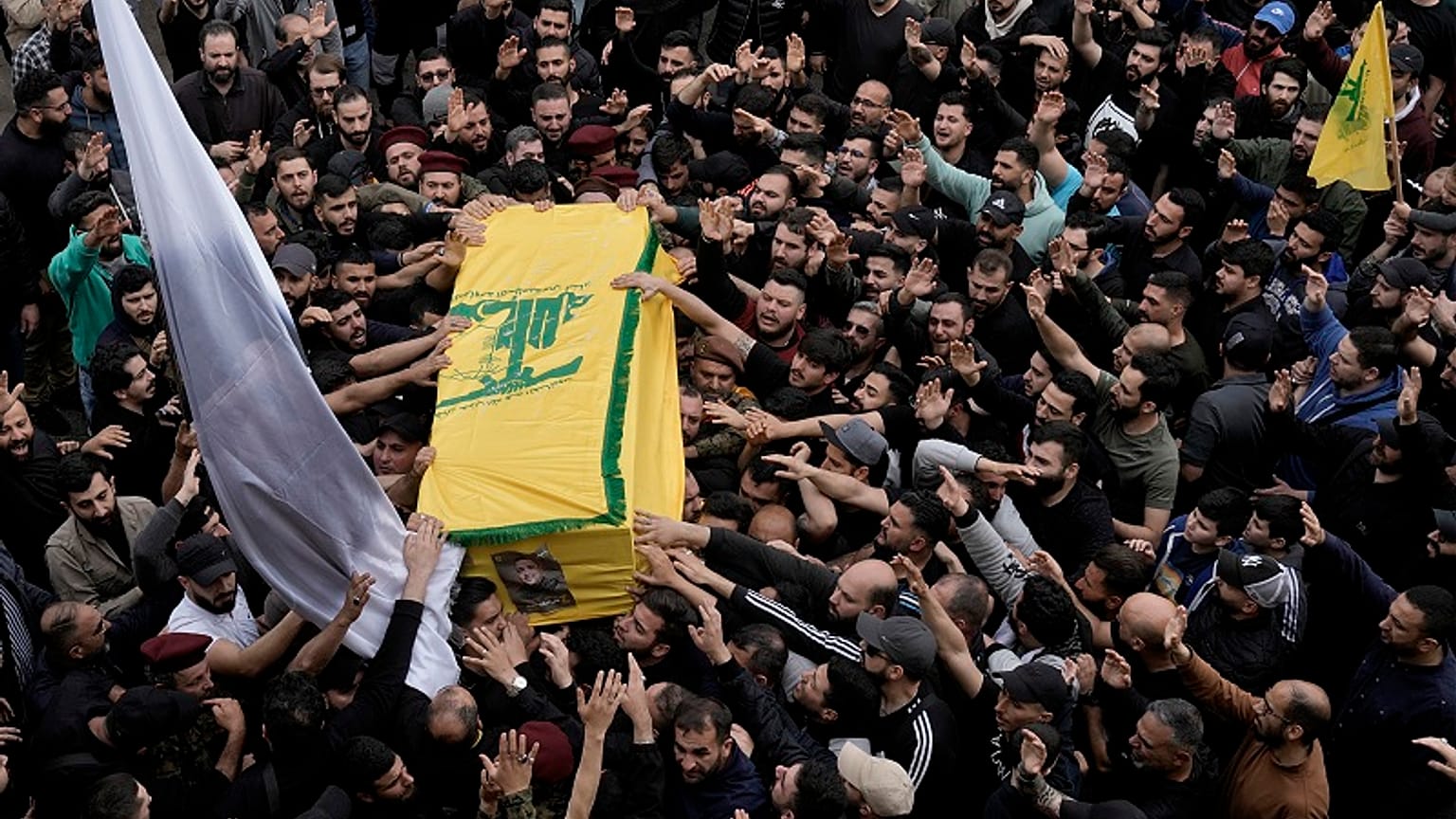 Ismail Yusuf Baz morreu e duas outras pessoas ficaram feridas neste ataque