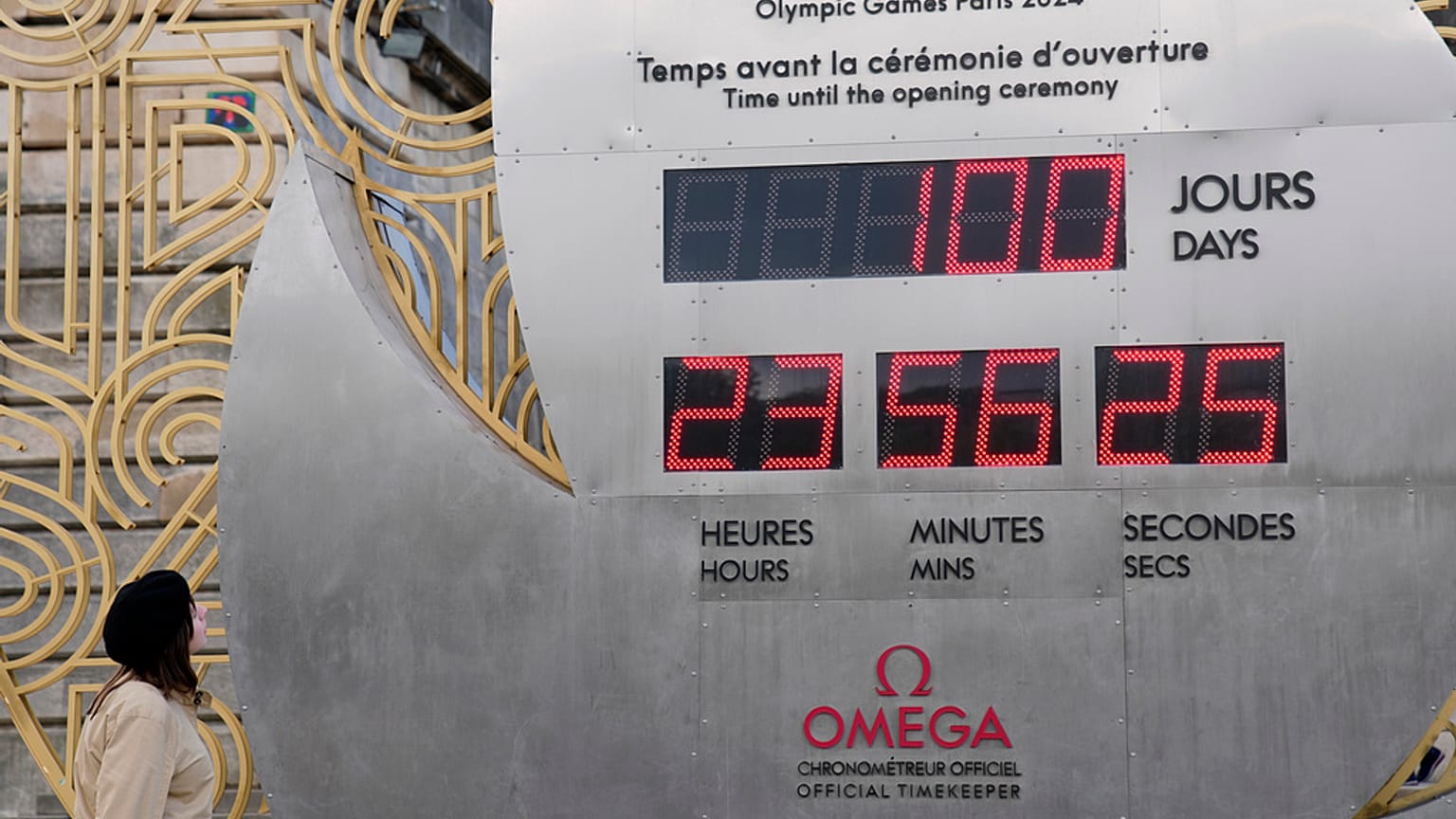 O relógio que faz a contagem decrescente para os Jogos Olímpicos de Paris