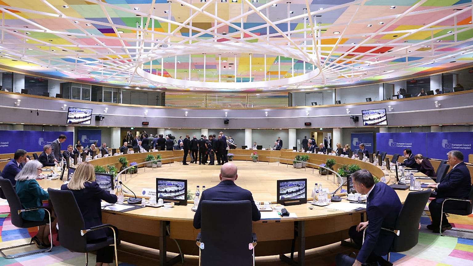 Les dirigeants de l'UE réunis lors du sommet à Bruxelles le 17 avril 2024
