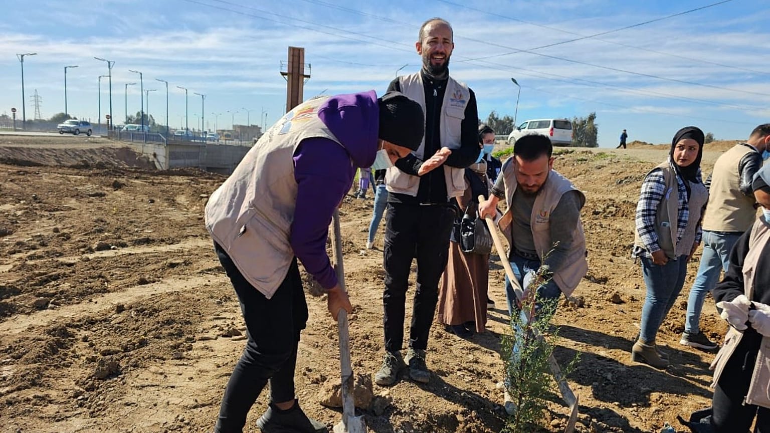 Volunteers planting seedlings in Haskah and Qamishli in northeast Syria following Turkish attacks. 