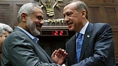 عکس آرشیوی از دیدار اسماعیل هنیه و رجب طیب اردوغان در پارلمان ترکیه