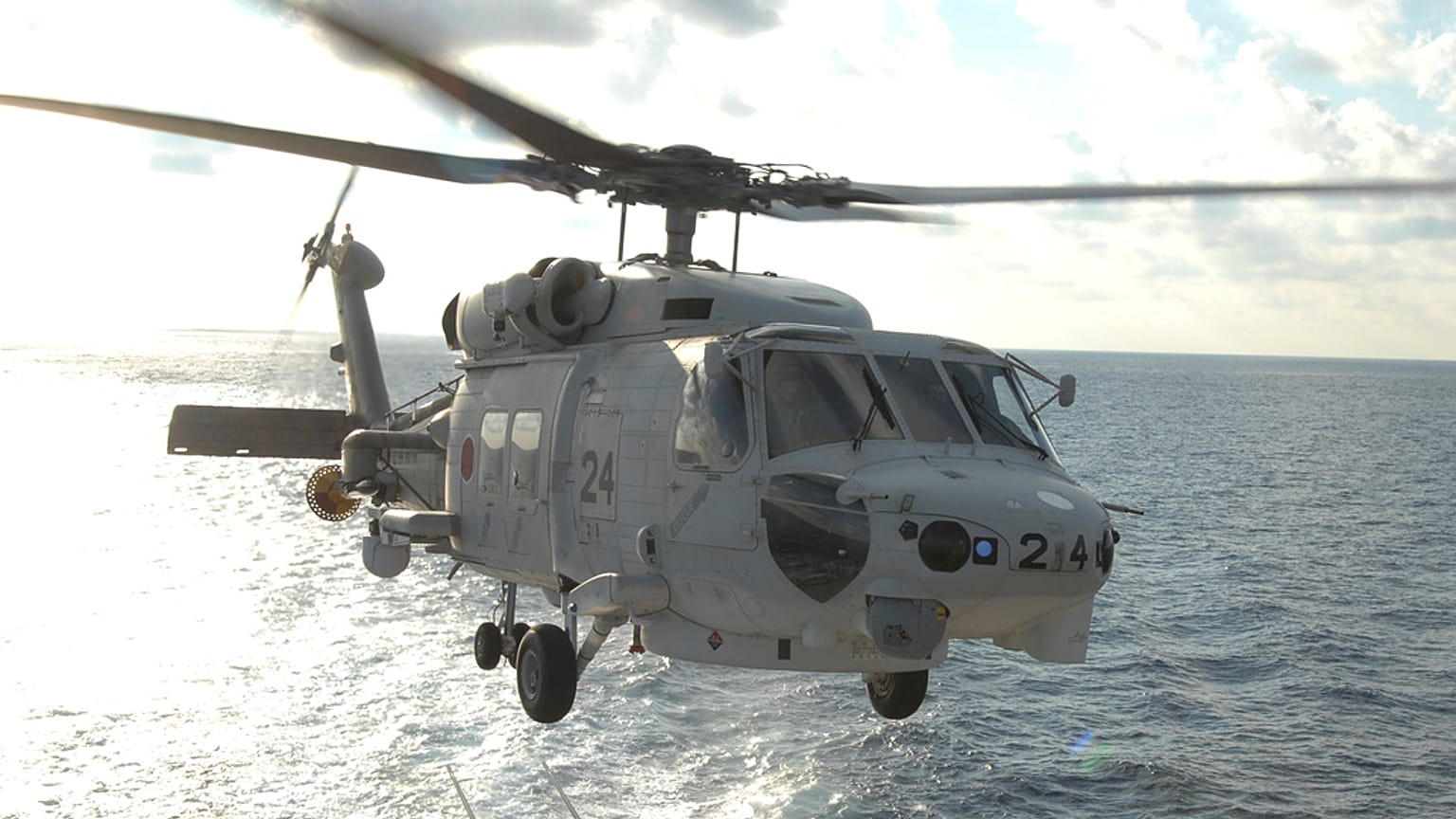 Helicópteros SH-60K das forças militares japonesas