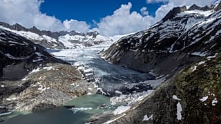 Die Erderwärmung lässt Gletscher schmelzen