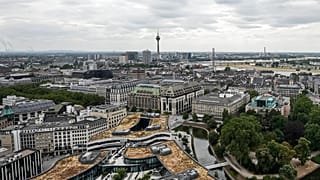 ARCHIVO: El centro de la ciudad de Dusseldorf, Alemania, fotografiado el miércoles 28 de junio de 2023.
