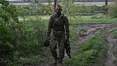 Ein ukrainischer Soldat an der Front in der Region Saporischschja