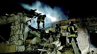 Последствия российского беспилотного удара по Одессе в ночь на вторник