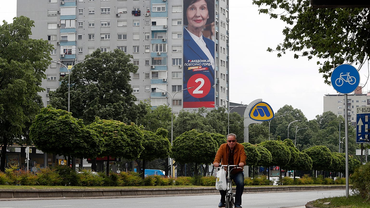 Präsidentschaftswahl in Nordmazedonien: Rechtspopulistin Gordana Siljanovska Davkova liegt laut Umfragen vorn