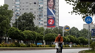 Präsidentschaftswahl in Nordmazedonien: Rechtspopulistin Gordana Siljanovska Davkova liegt laut Umfragen vorn
