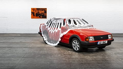 Jasleen Kaur, Alter Altar, 2023