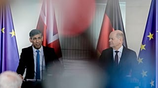 Rishi Sunak brit miniszterelnök és Olaf Scholz német kancellár Berlinben 2024.04.24-én. 