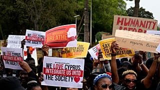 Manifestação de migrantes em Chipre