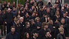 Οι εργαζόμενοι της Σλοβάκικης Ραδιοφωνίας και Τηλεόρασης στα μαύρα