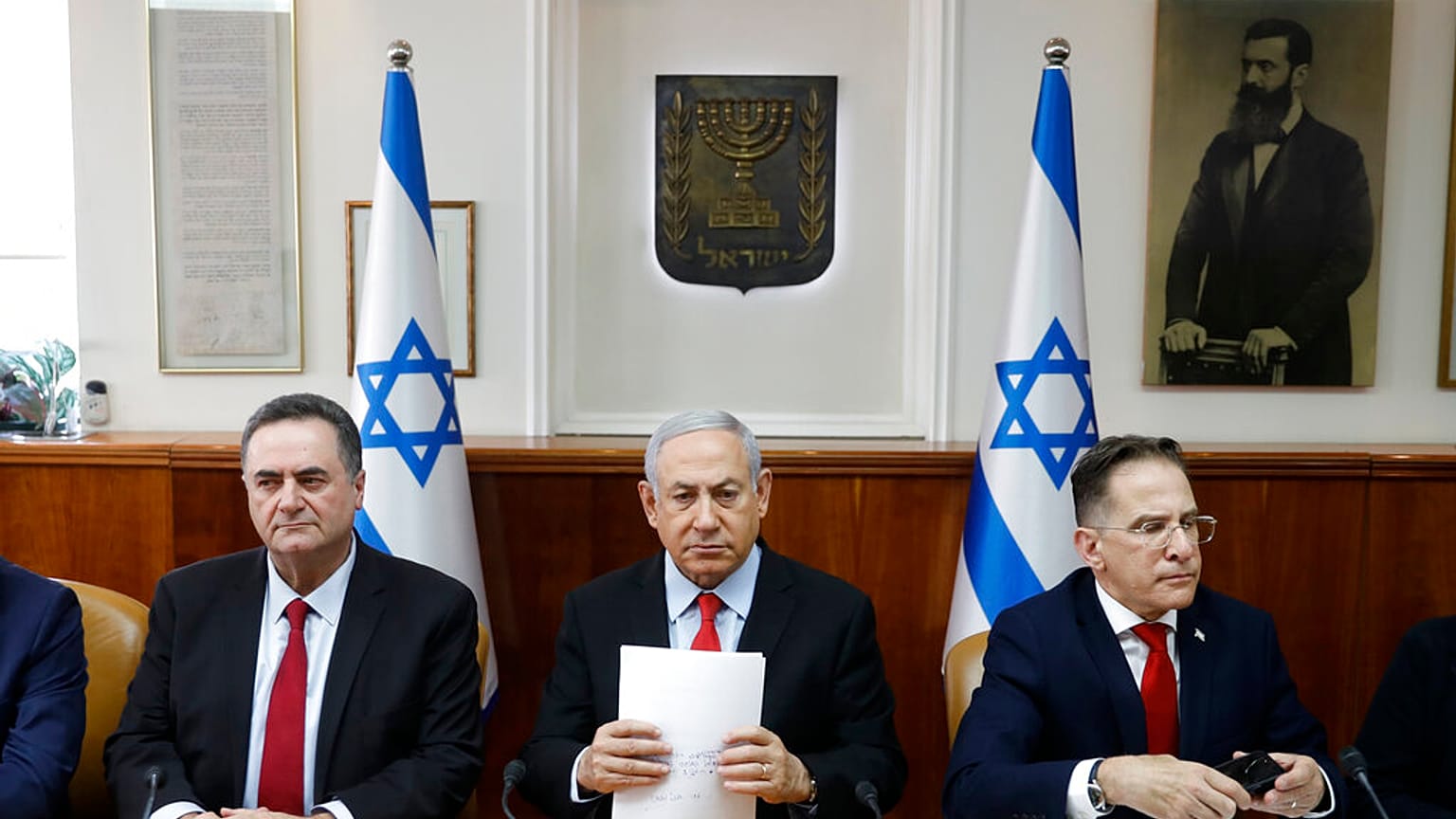 İsrail Dışişleri Bakanı Israel Katz (solda)