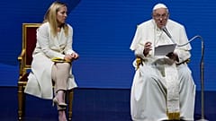 Le Pape François et la Première ministre italienne Giorgia Meloni, archives.