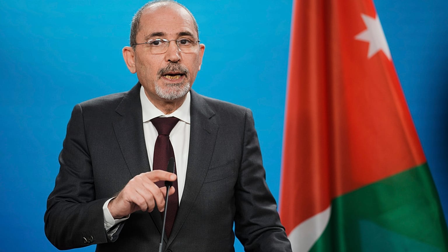 وزير خارجية الأردن أيمن الصفدي