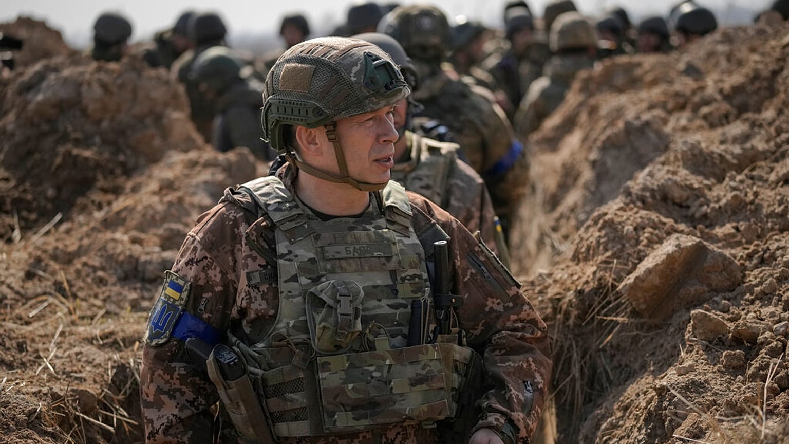 Ukrayna Genelkurmay Başkanı Tuğgeneral Oleksandr Syrskyi
