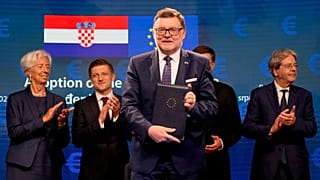 ЕС отмечает 20-летие крупнейшего разового расширения, когда в него вступили сразу 10 стран.