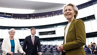 Ursula von der Leyen wäre für eine Mitte-Rechts-Koalition.