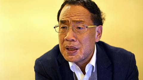 Virologist Zhang Yongzhen 