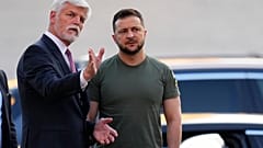 El presidente de la República Checha, Petr Pavel, junto al presidente ucraniano, Volodímir Zelenski