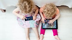 The experts said social media can be a “risk factor” for depression and anxiety.