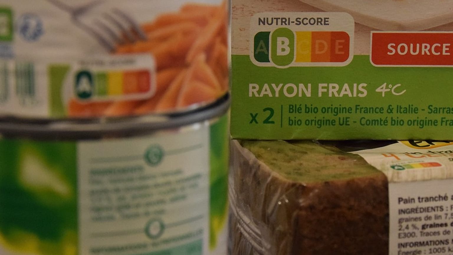 Nutri-score converte il valore nutrizionale del cibo in un codice in scala che va dalla A alla E, colorato dal verde al rosso come indicatore dei benefici per la salute.