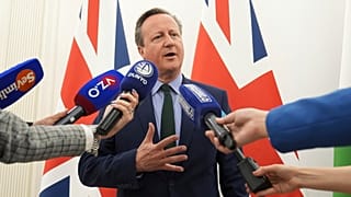 İngiltere Dışişleri Bakanı David Cameron