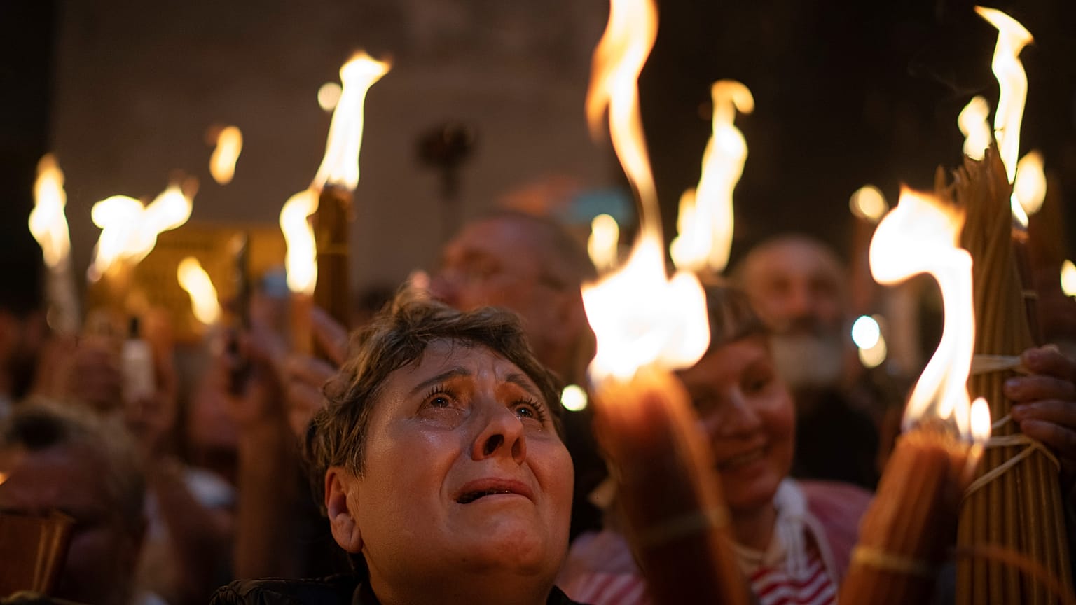 الاحتفال بسبت النور في كنيسة القيامة